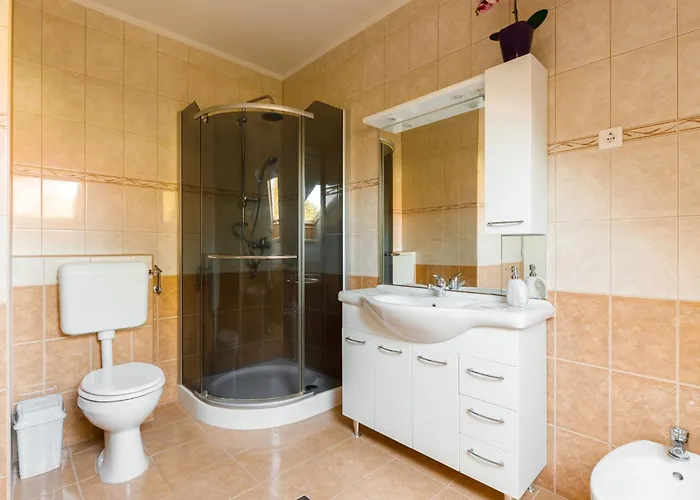 Kaiser By Interhome * Balatonfenyves