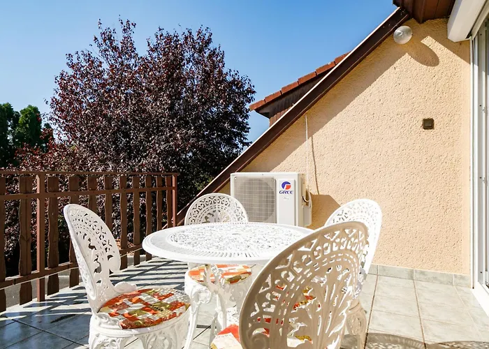 Kaiser By Interhome Vakantiehuis Balatonfenyves